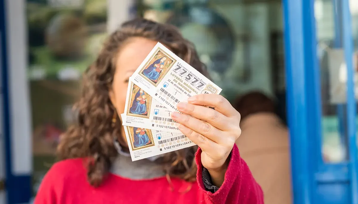 ¿Se puede cobrar un décimo dañado de Lotería de Navidad?